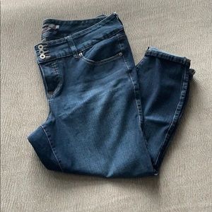 Torrid crop jeggings